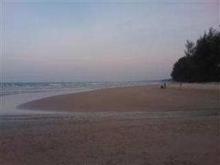 Kandiez Sunrise Beach Resort Kota Bharu Bagian luar foto